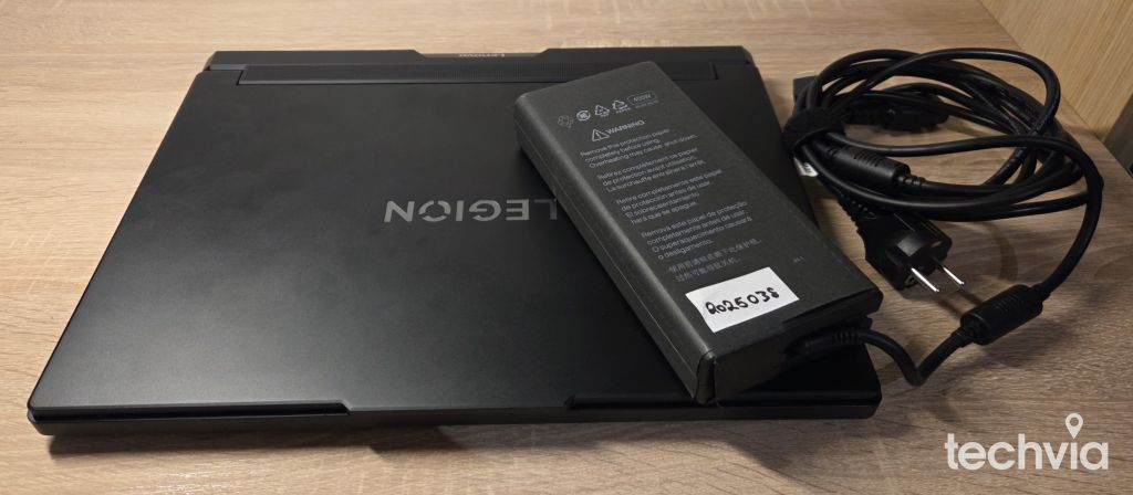 herný notebook Lenovo Legion Pro 7